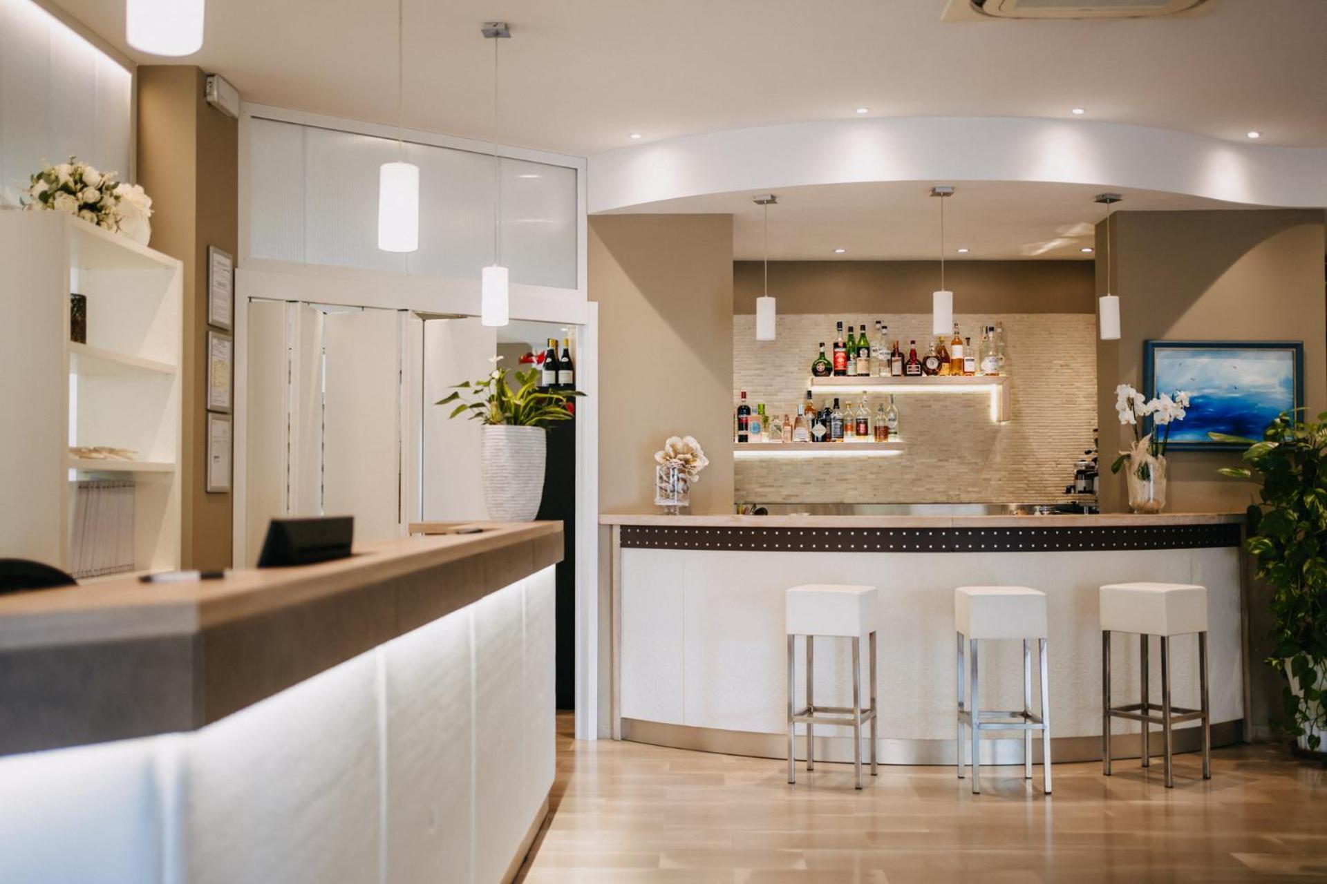 Hotel Lalla Beauty & Relax Cesenatico Ngoại thất bức ảnh